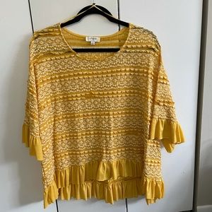 Umgee crochet/lace detailed blouse
